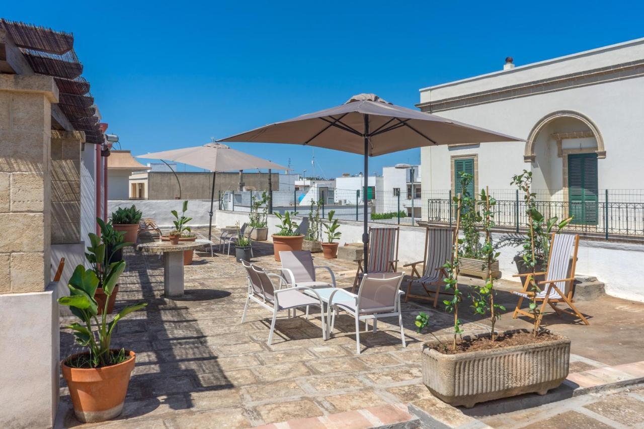Palazzo Ashian Bed & Breakfast Acquarica del Capo Exterior photo