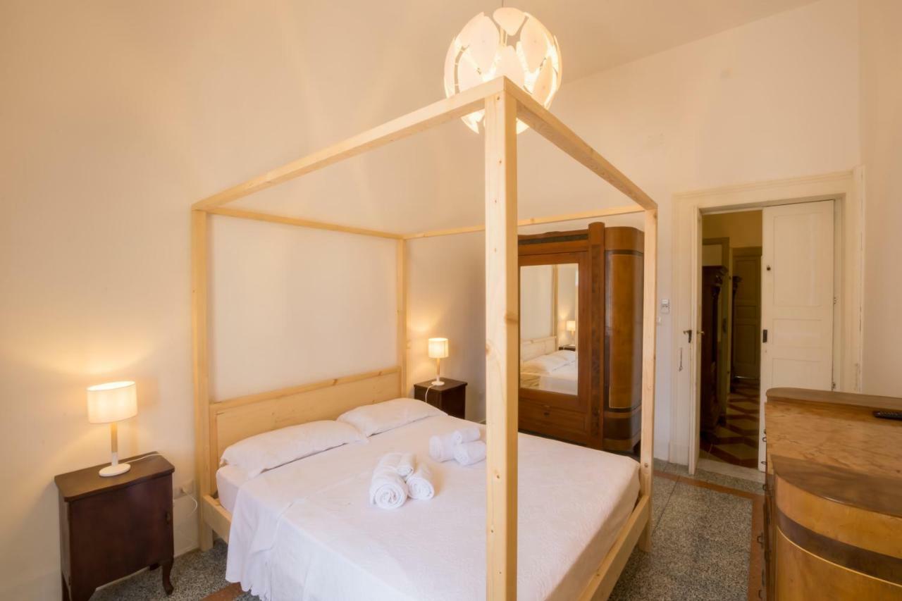 Palazzo Ashian Bed & Breakfast Acquarica del Capo Exterior photo