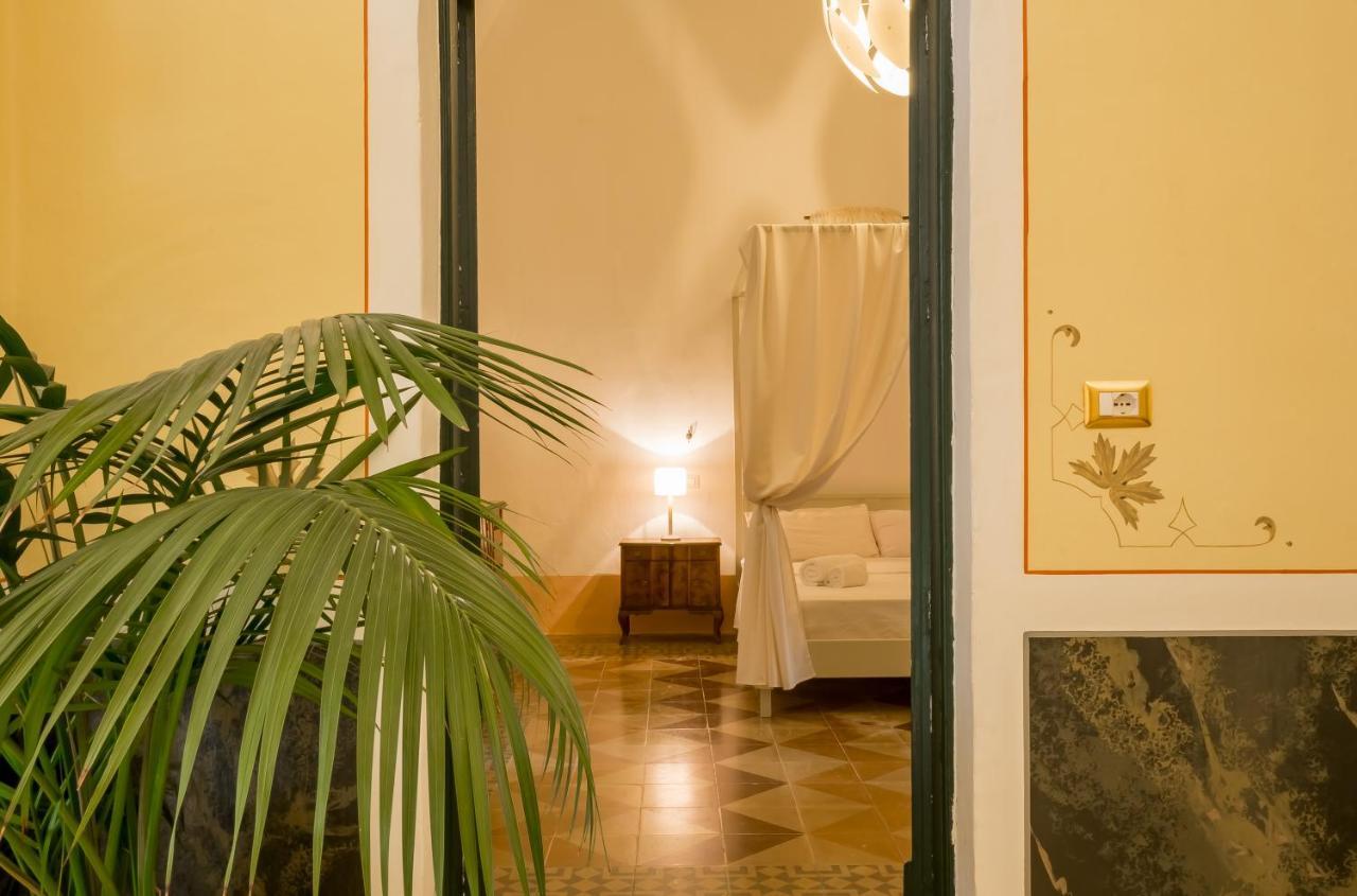 Palazzo Ashian Bed & Breakfast Acquarica del Capo Exterior photo